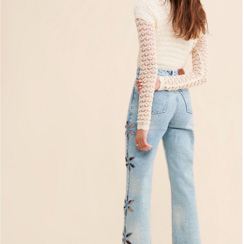 Free People Light Blue Flare Jeans - Picture 4 of 5